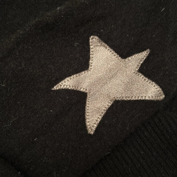 Zadig and Voltaire CiCi with patch black cashmere pullover sweater - Picture 12 of 12